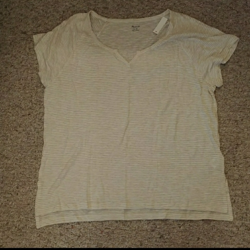 Madewell flowy high low split neck tee - Picture 5 of 6